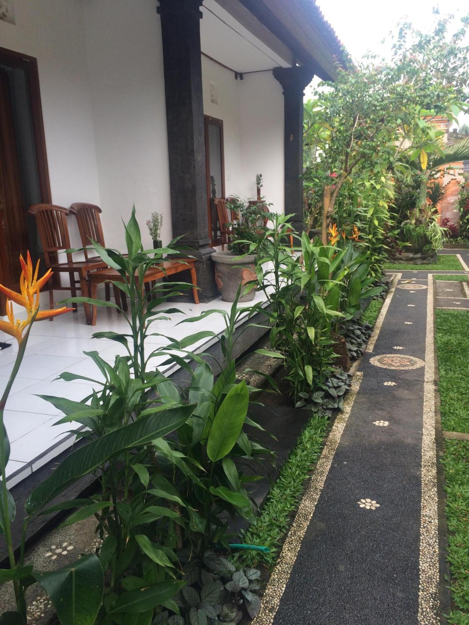 Pondok Ayu Homestay Ubud  Ngoại thất bức ảnh